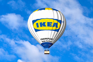 Skytours-Heißluftballon im Design IKEA